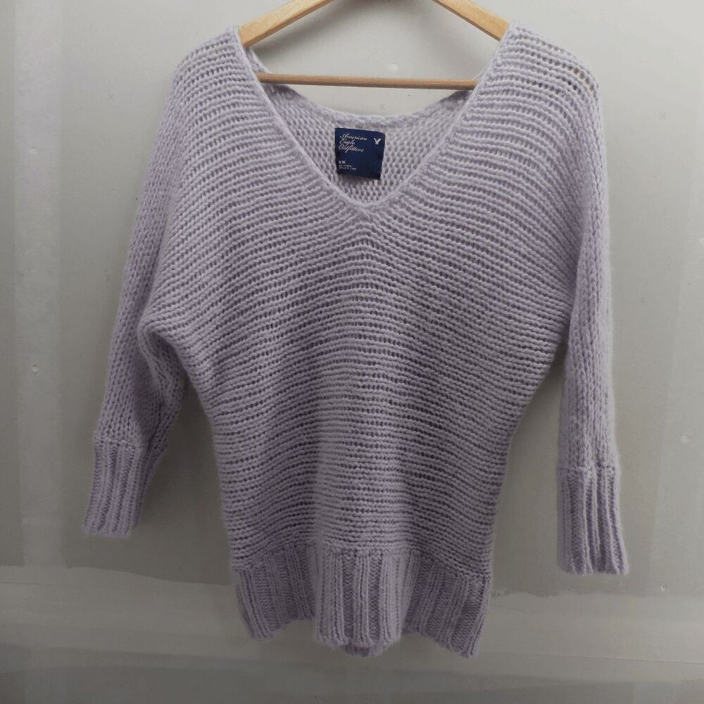 American Eagle Outfitters Lavender Cable Knit V-Neck Pullover Sweater Size M Y2K